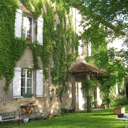 Le Domaine De Panissac Bed and Breakfast Berneuil  Buitenkant foto