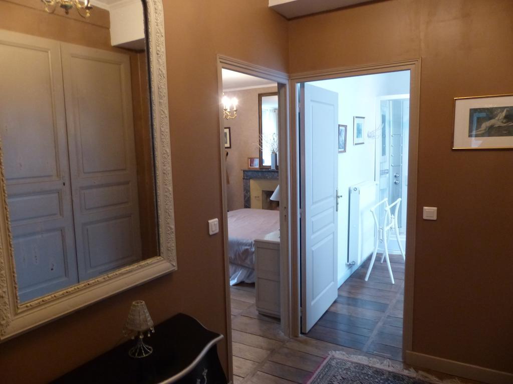 Le Domaine De Panissac Bed and Breakfast Berneuil  Kamer foto